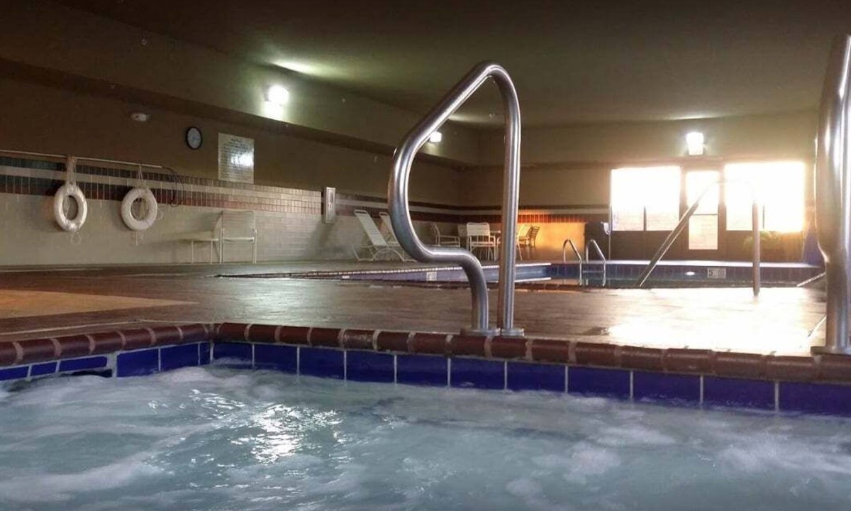 Craig Hotel | Hampton Inn & Suites Craig
