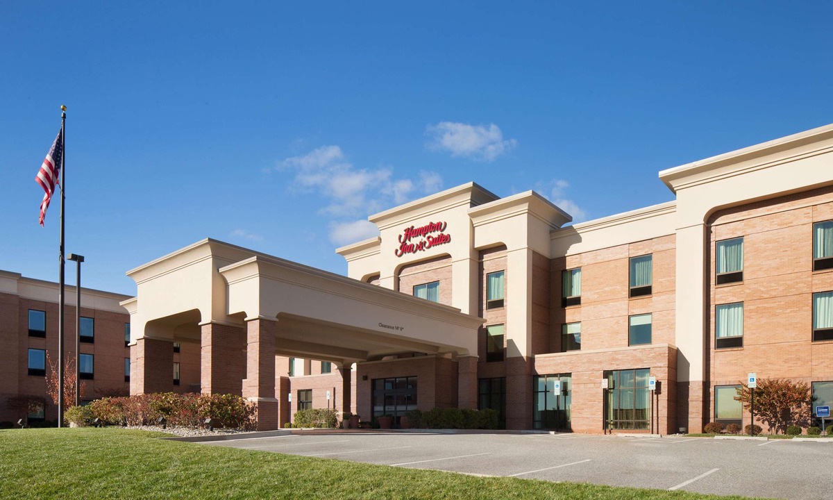 Edgewood Hotel | Hampton Inn & Suites Edgewood/Aberdeen-South, MD
