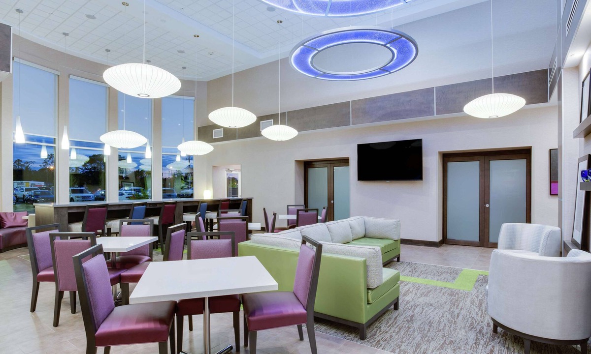 Orange Park Hotel | Hampton Inn & Suites Jacksonville/Orange Park