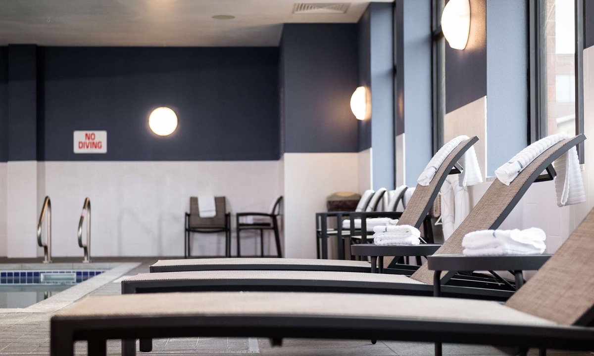 Historic Downtown La Crosse Hotel | Hampton Inn & Suites La Crosse Downtown