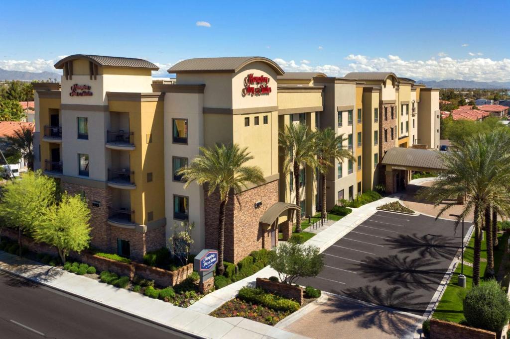 Tempe Hotel | Hampton Inn & Suites Phoenix/Tempe