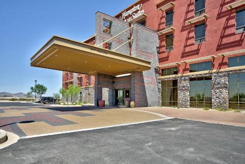 Scottsdale Hotel | Hampton Inn & Suites Scottsdale at Talking Stick