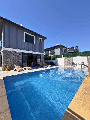 Kadriye Villa | Hamurs Villa
