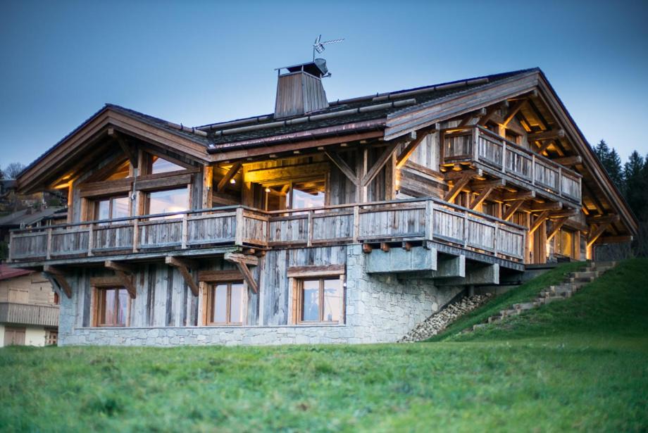 Megeve Ski Chalet | Hanalei