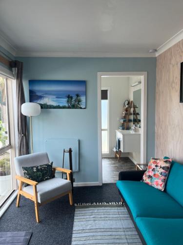 Raglan Apartment | Hanna’s Hideaway