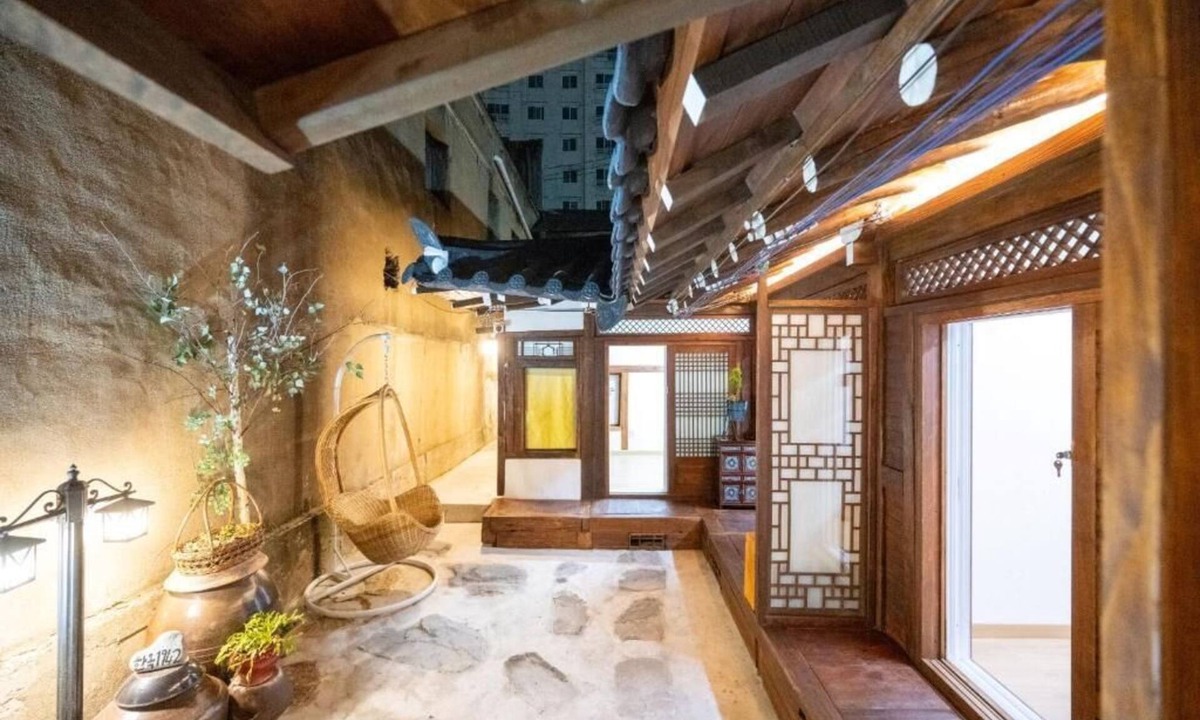 Seongnae-dong Hotel | Hanok1942