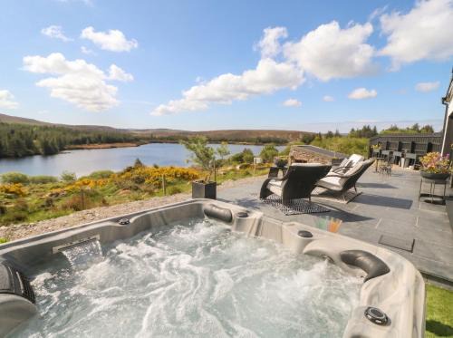 Dungloe House | Hanowen House