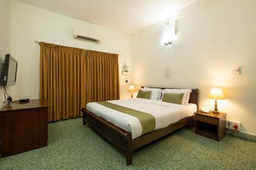 Thousand Lights West House | Hanu Reddy Residences Wallace Garden