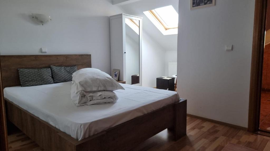 Curtea De Arges House | Hanul Ancutei