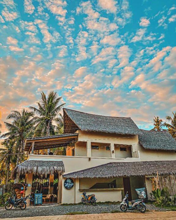 Catangnan Hostel | Haole Surf Hostel