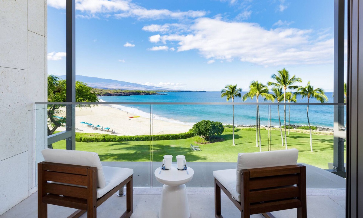 Kamuela Condo | Hapuna Beach Paradise 2 Bed Penthouse Oceanfront View Resort
