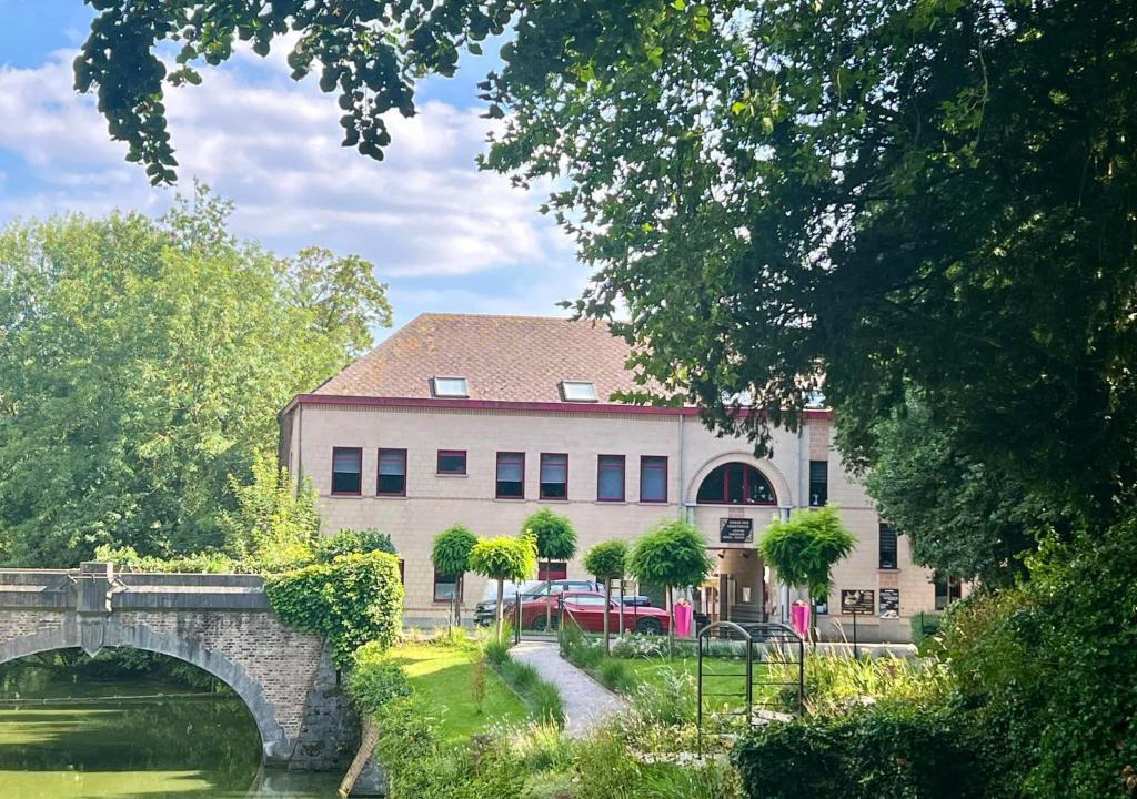Estaimbourg Hotel | Haras des Chartreux
