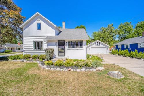 Harbor Springs House | Harbor Charm
