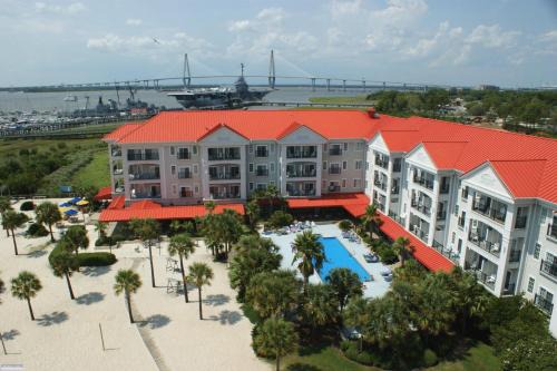 Charleston Harbor Resort | Harborside at Charleston Harbor Resort and Marina
