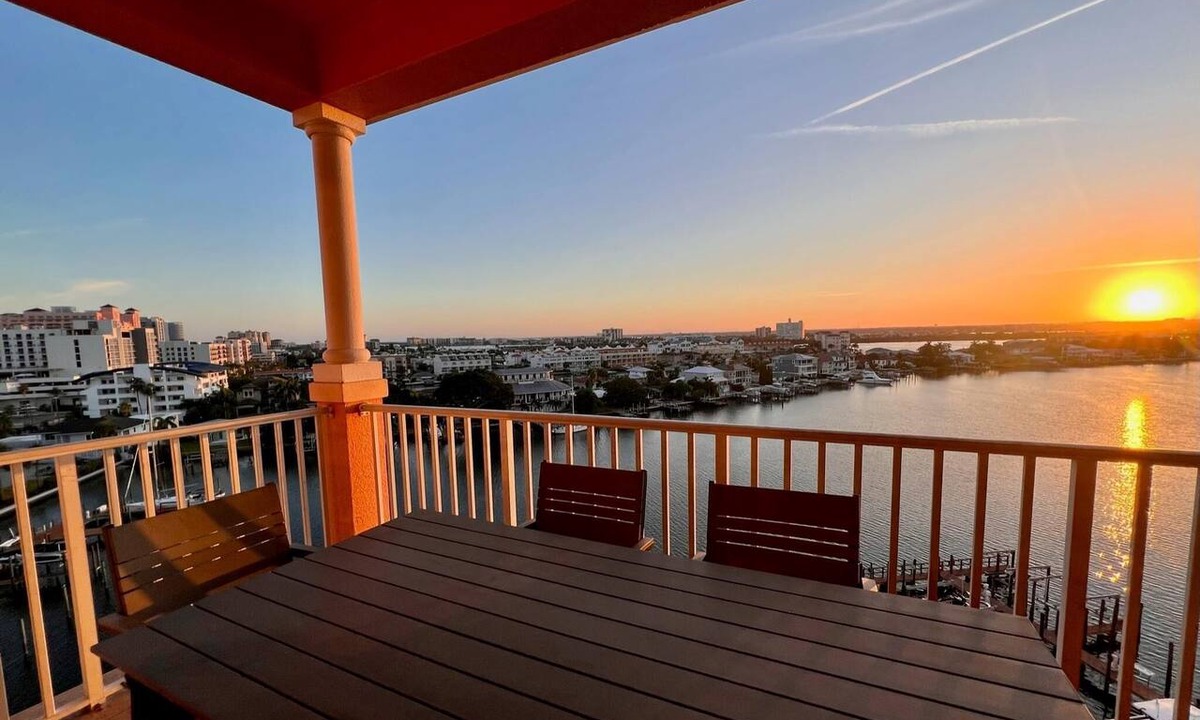 Clearwater Beach Condo | Harborview Grande 802 - Stunning Top Floor
