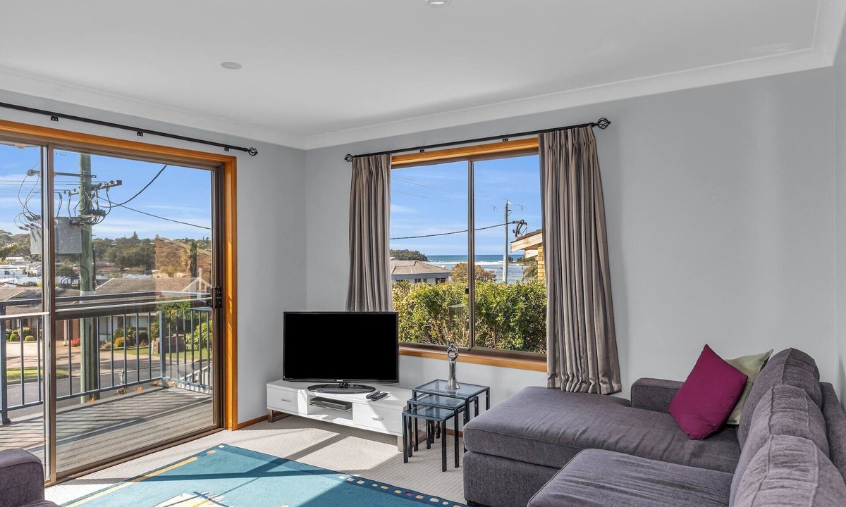 Merimbula House | Harbour Lights - 3 bedroom