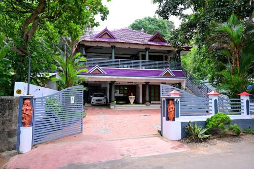 Vellayani House | Harbour villa