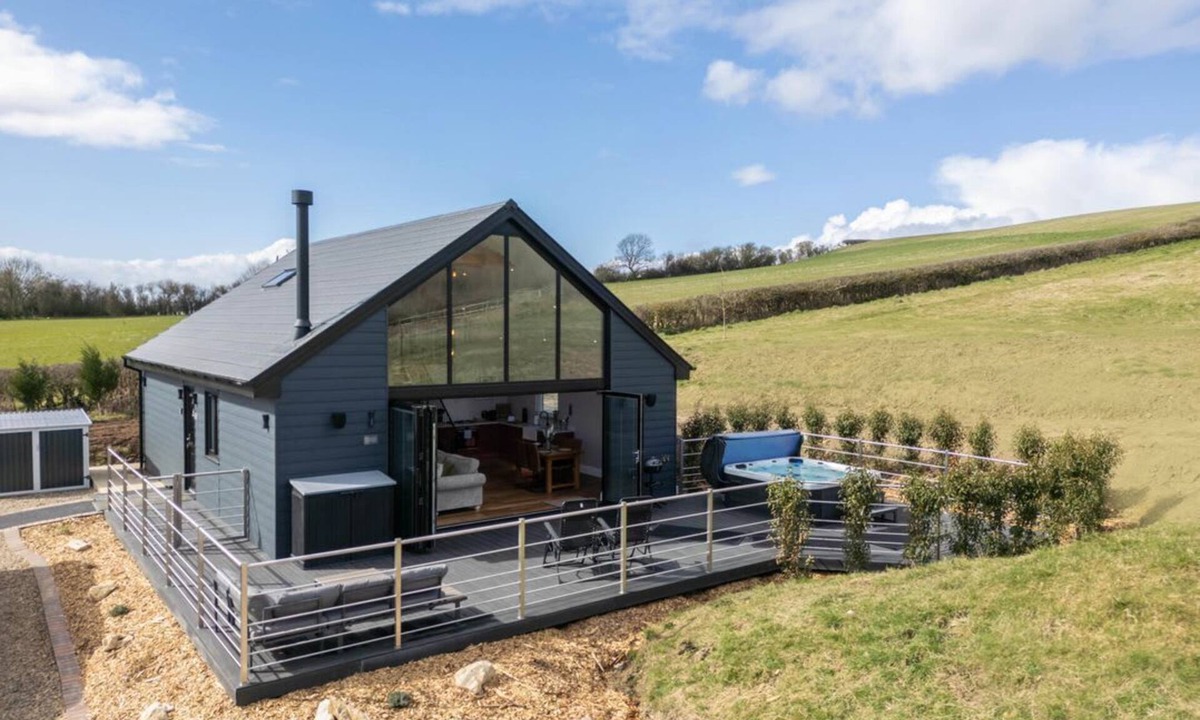 Pickering Cabin | Hare's Hill, Thornton-Le-Dale