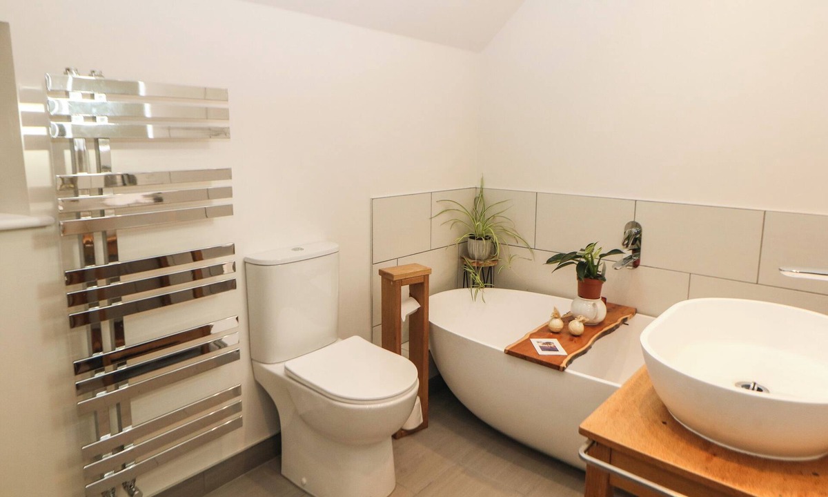 Beeley Cottage | Harebell Cottage