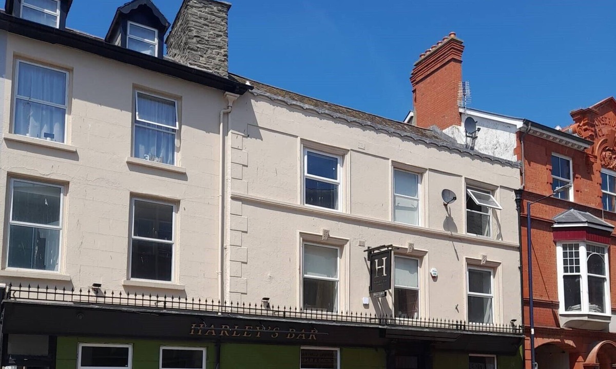 Aberystwyth Hotel | Harleys Aberystwyth