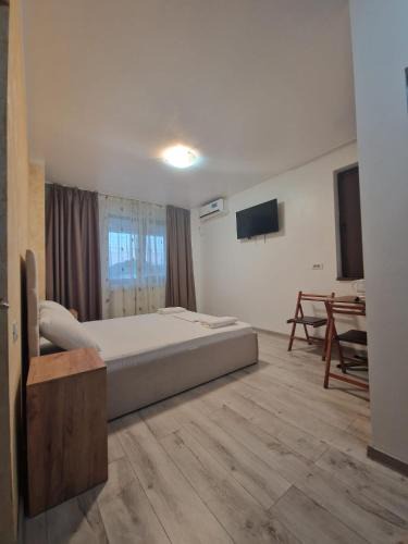 Constanta Hotel | Harmony Rooms & Studios