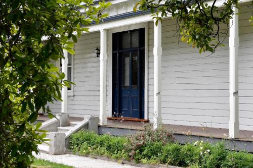 Reefton Villa | Harold House
