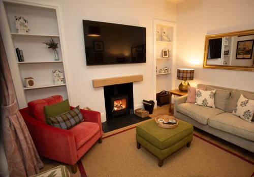 Inverness City Centre Apartment | Harris House