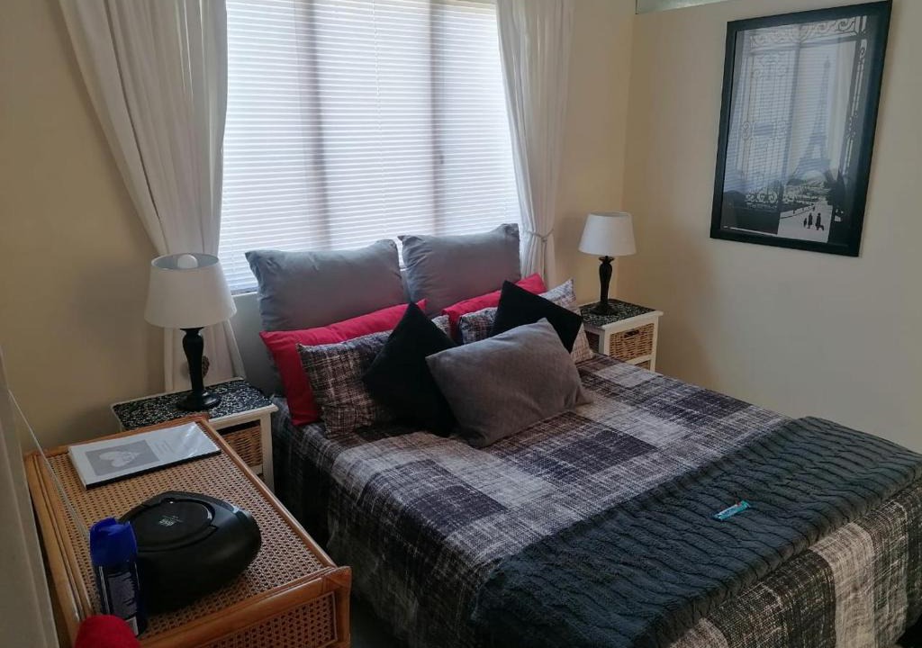 Kleinmond Apartment | HARTSRUS