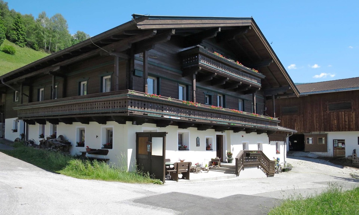 Piesendorf Apartment | Haslinghof by Interhome