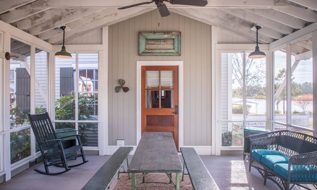 Oriental Cottage | Hatteras Captains Cottage w/King, NC - River Dunes