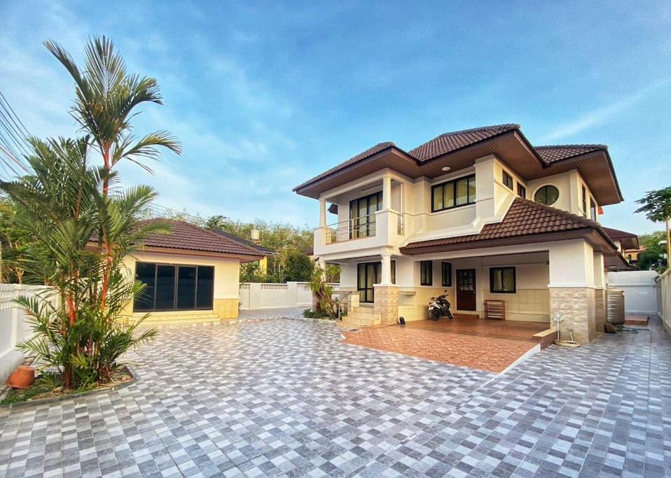 Kho Hong Villa | Hatyai Quiet & Comfy Villa.