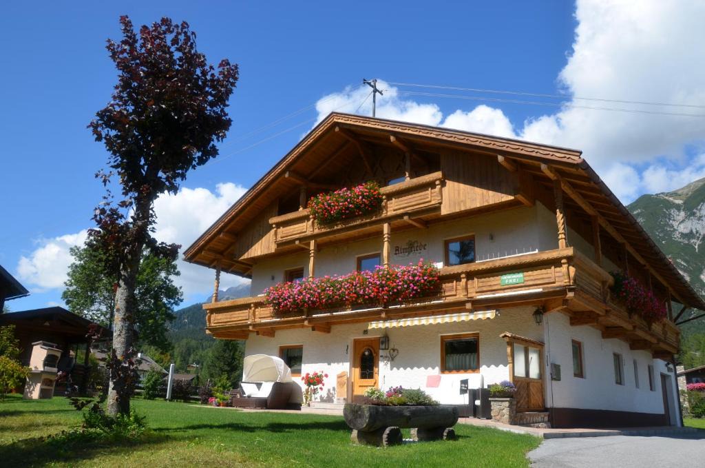 Leutasch Apartment | Haus Almfriede