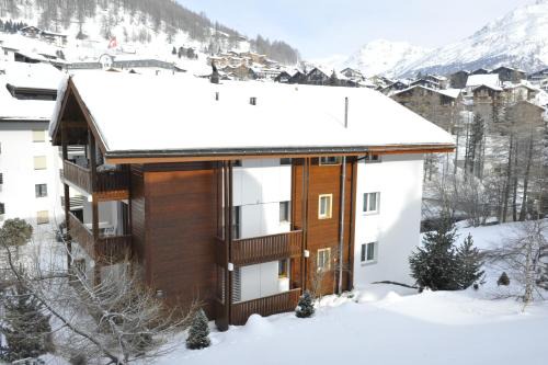Saas-Fee Apartment | Haus Amasaas