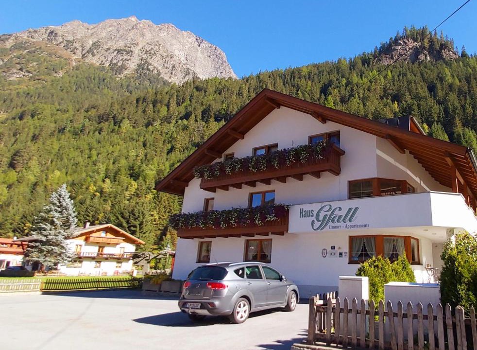 Feichten House | Haus Gfall