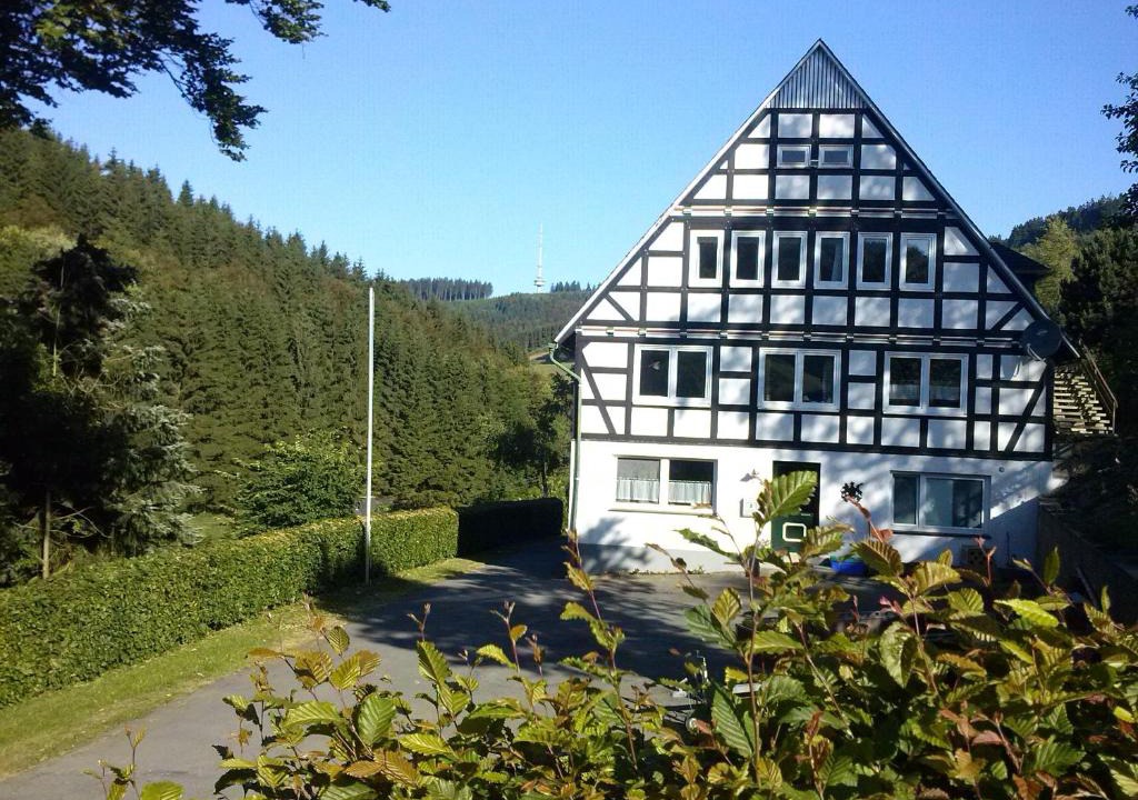 Rehsiepen Apartment | Haus Höhenflug