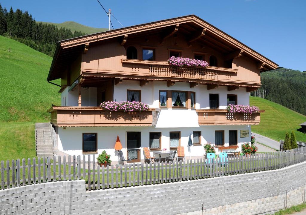Vorderlanersbach Apartment | Haus Leonhard