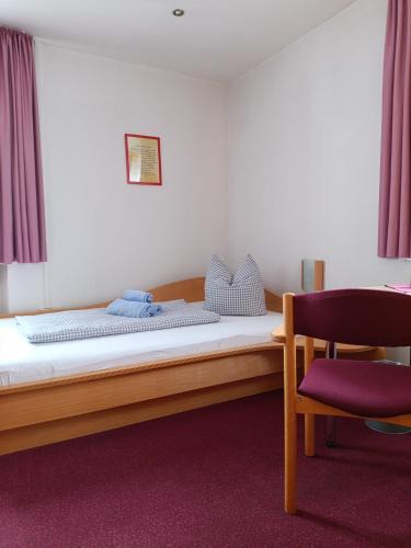 Neuendettelsau Hotel | Haus Lutherrose