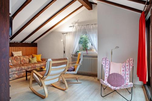 Untermunstertal Apartment | Haus Palais