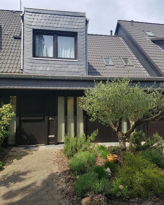 Erkrath Apartment | Haus Palmengarten