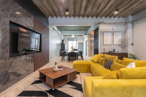 Asoke House | Haus Phrom Phong
