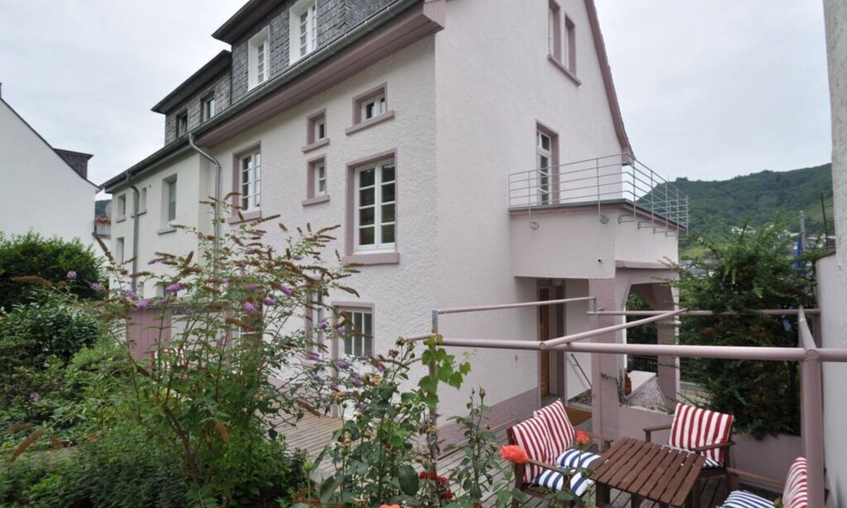 Cochem House | Haus Rosa Comfortable holiday residence