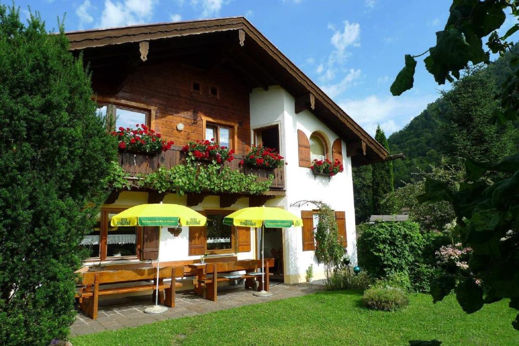 Weissbach an der Alpenstrasse Apartment | Haus Schmidberger