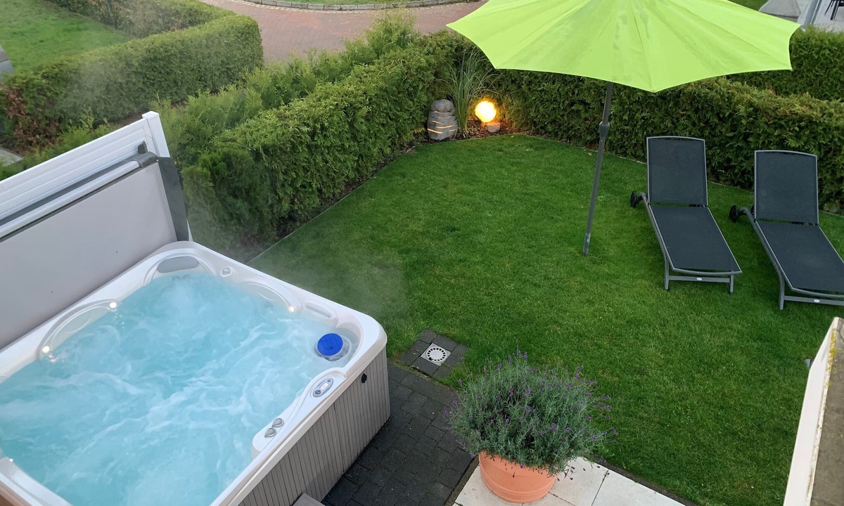 Unter Gohren House | Haus Seeblick Comfort mit Kamin, Außen-whirlpool, Sauna und Eingezäunten Garten
