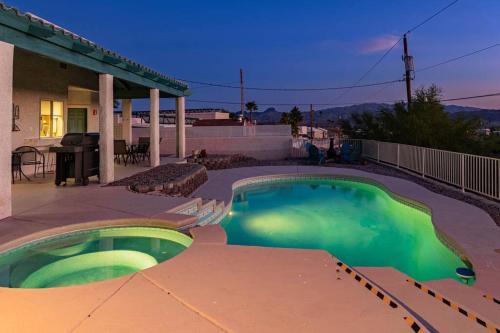 Lake Havasu City House | HavaGetaway Pool Spa BBQ Mountain Views
