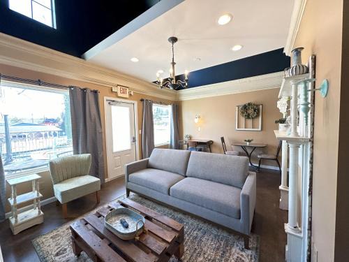 Demorest Apartment | Haven at Hazel Downtown Loft
