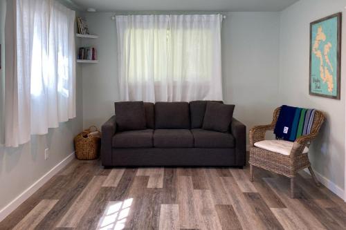 Clinton House | Haven's Way Cottage