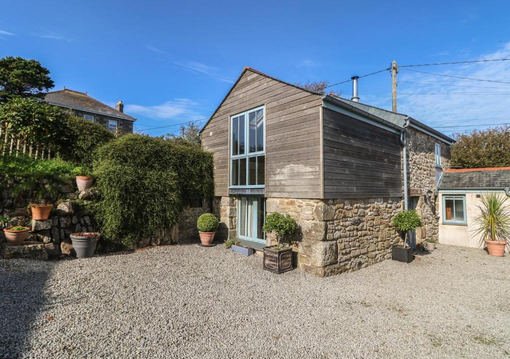 Camborne House | Hay Loft