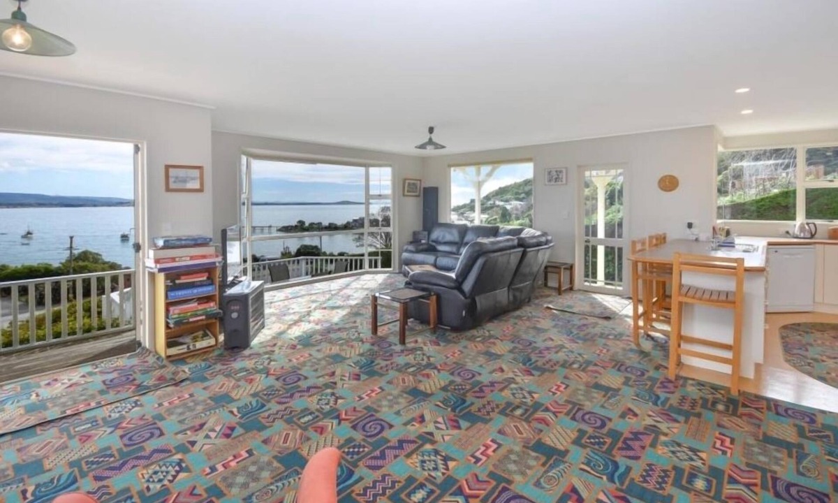 Moeraki House | Heart Of Moeraki Holiday House