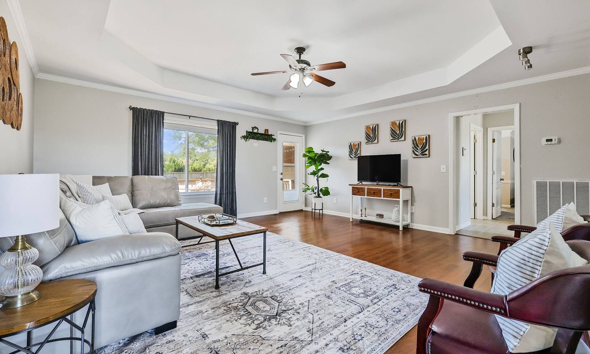 Murfreesboro House | Heart of Murfreesboro Close to Everything