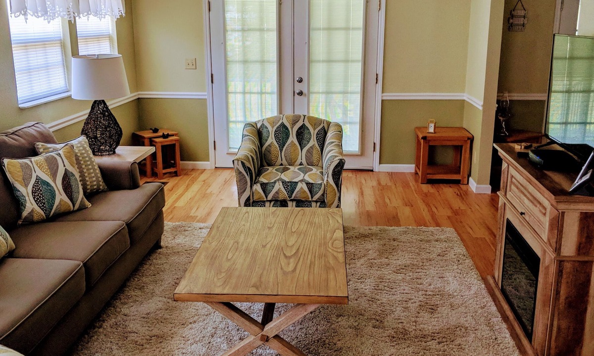 Fort McCoy Cottage | Heart of the Ocala National Forest and Lake Kerr Beautiful & Delightful Lake Cottage